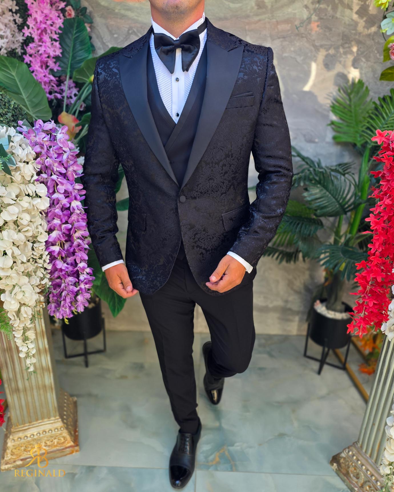 Costum de barbati de ceremonie Set: Sacou, Vesta, Pantalon, Papion- C5281