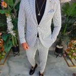 Costum de bărbați, Negru cu dungi albe: Sacou si Pantalon - C5301