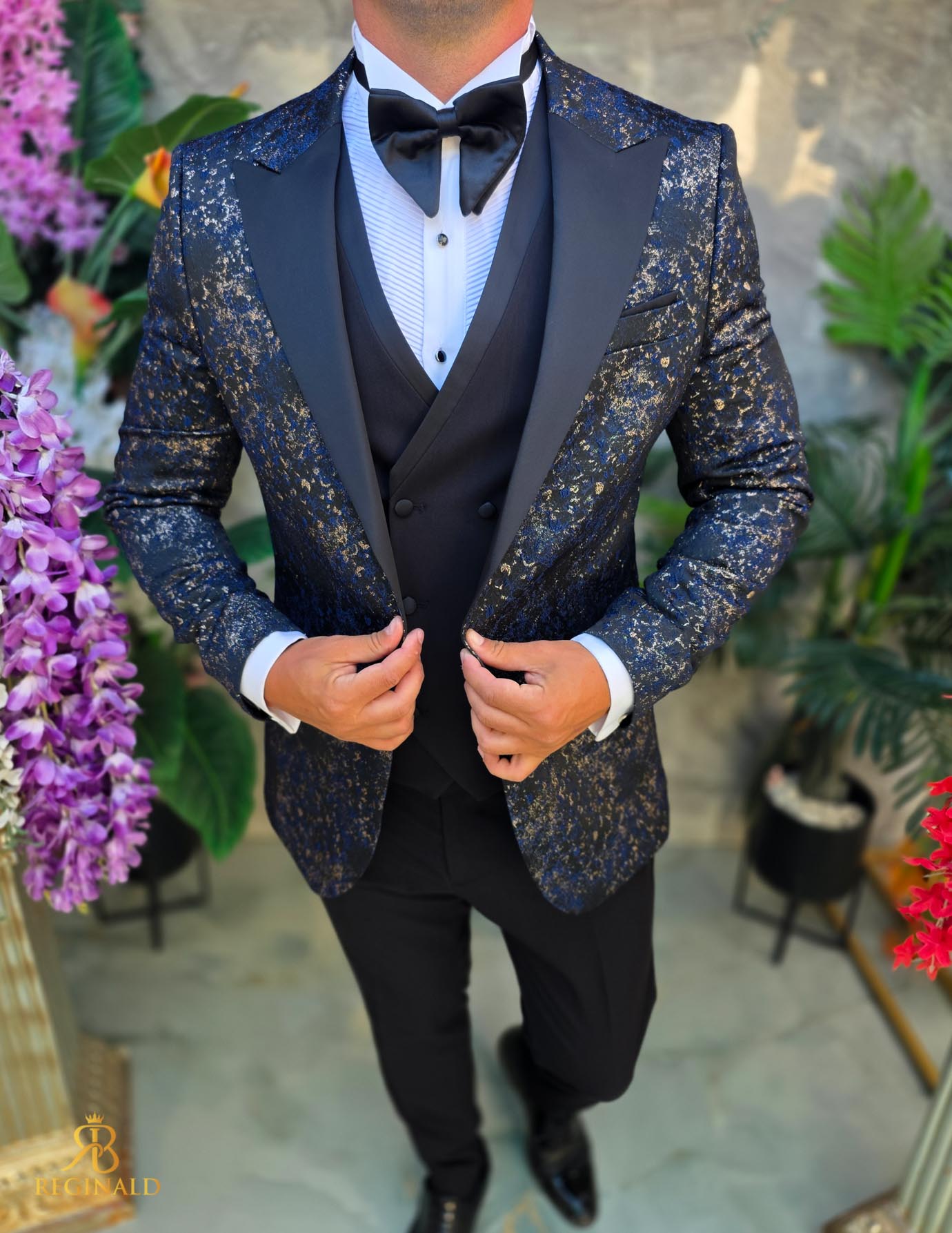 Costum de barbati de ceremonie Set: Sacou, Vesta, Pantalon, Papion- C5284 - imagine 4