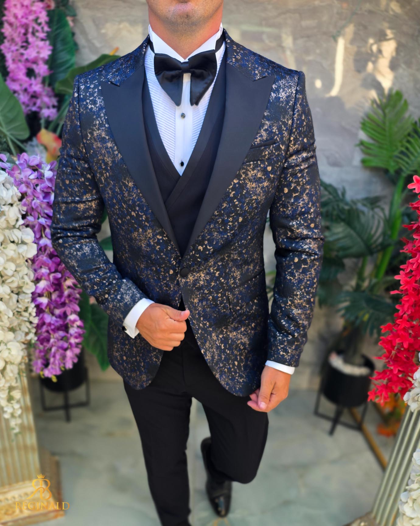 Costum de barbati de ceremonie Set: Sacou, Vesta, Pantalon, Papion- C5284 - imagine 3