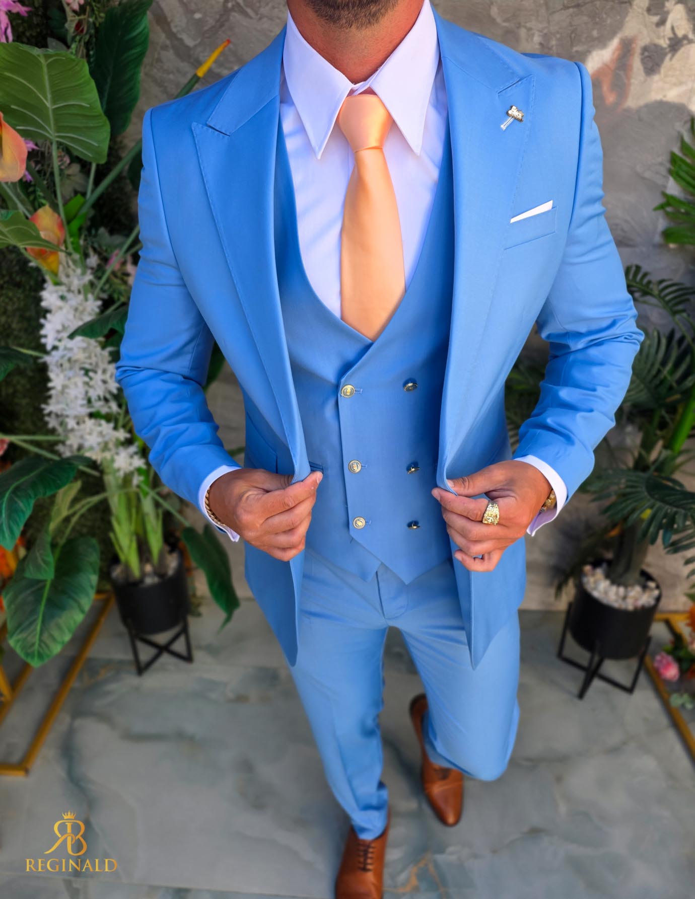 Costum de bărbați, Albastru cu nasturi aurii: Sacou, Vesta si Pantalon - C5307 - imagine 3