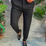 Pantaloni negri, elastici, croiala conica - PN861