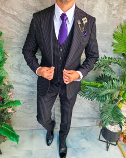 Alternative view of Costum Bărbătesc Slim-Fit 3 Piese – Negru cu Dungi Fine - C5316