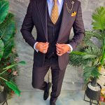 Costum Bărbătesc Slim-Fit 3 Piese – Negru cu Dungi Fine - C5332