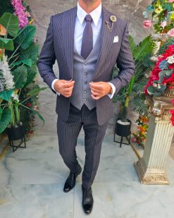 Costum bărbătesc Slim Fit 3 Piese – Negru cu dungi fine gri - C5331