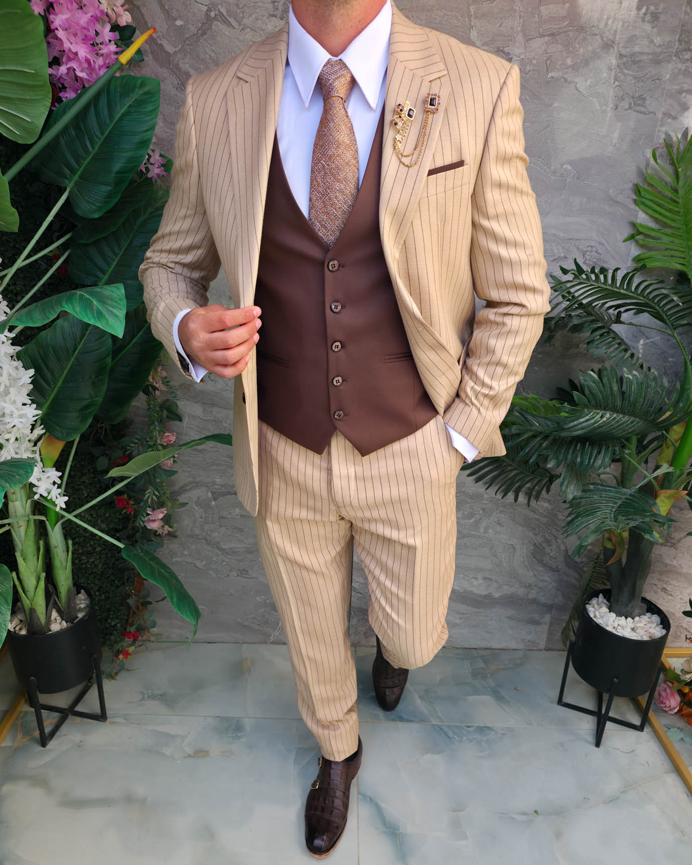 Costum bărbătesc Slim Fit 3 Piese – crem + vestă maro - C5330 - imagine 8