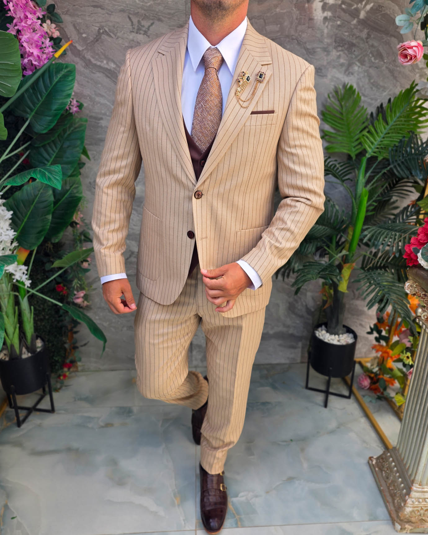 Costum bărbătesc Slim Fit 3 Piese – crem + vestă maro - C5330 - imagine 7