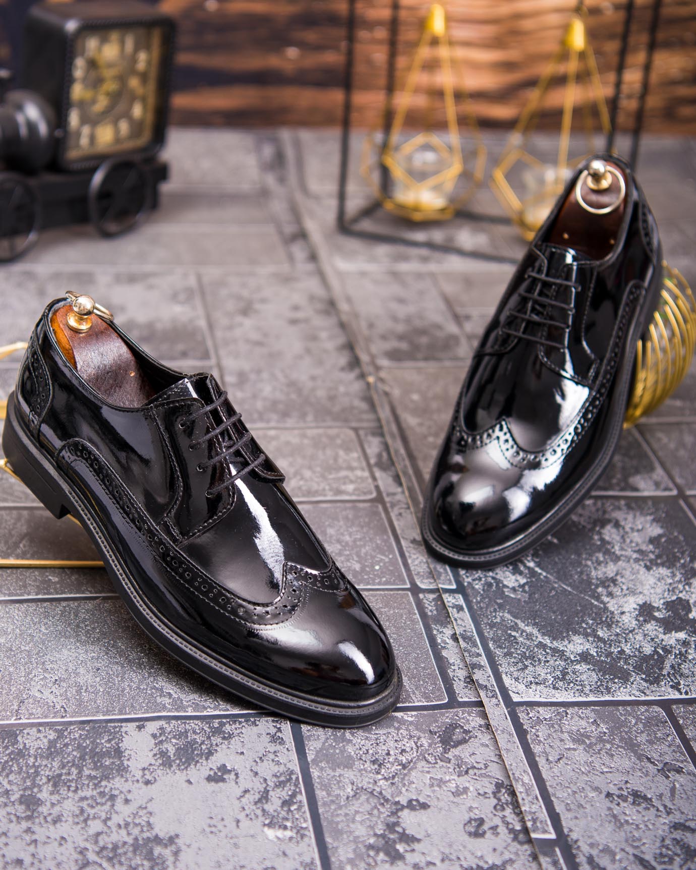 Pantofi bărbătești eleganți Oxford Brogue – lacuit negru - P1914 - imagine 6