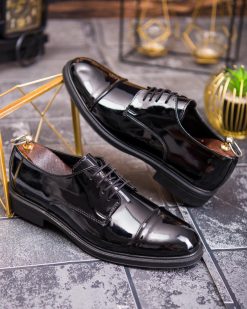 Pantofi bărbătești eleganți Cap Toe – Piele lacuită neagră - P1915