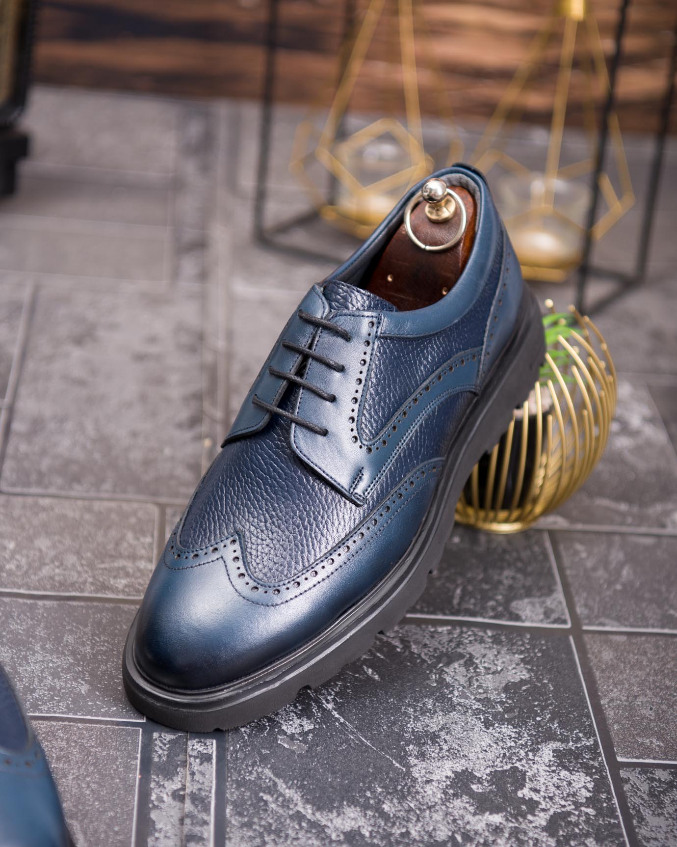 Pantofi bărbătești din piele naturală – Bleumarin cu detalii brogue - P1906 - imagine 6