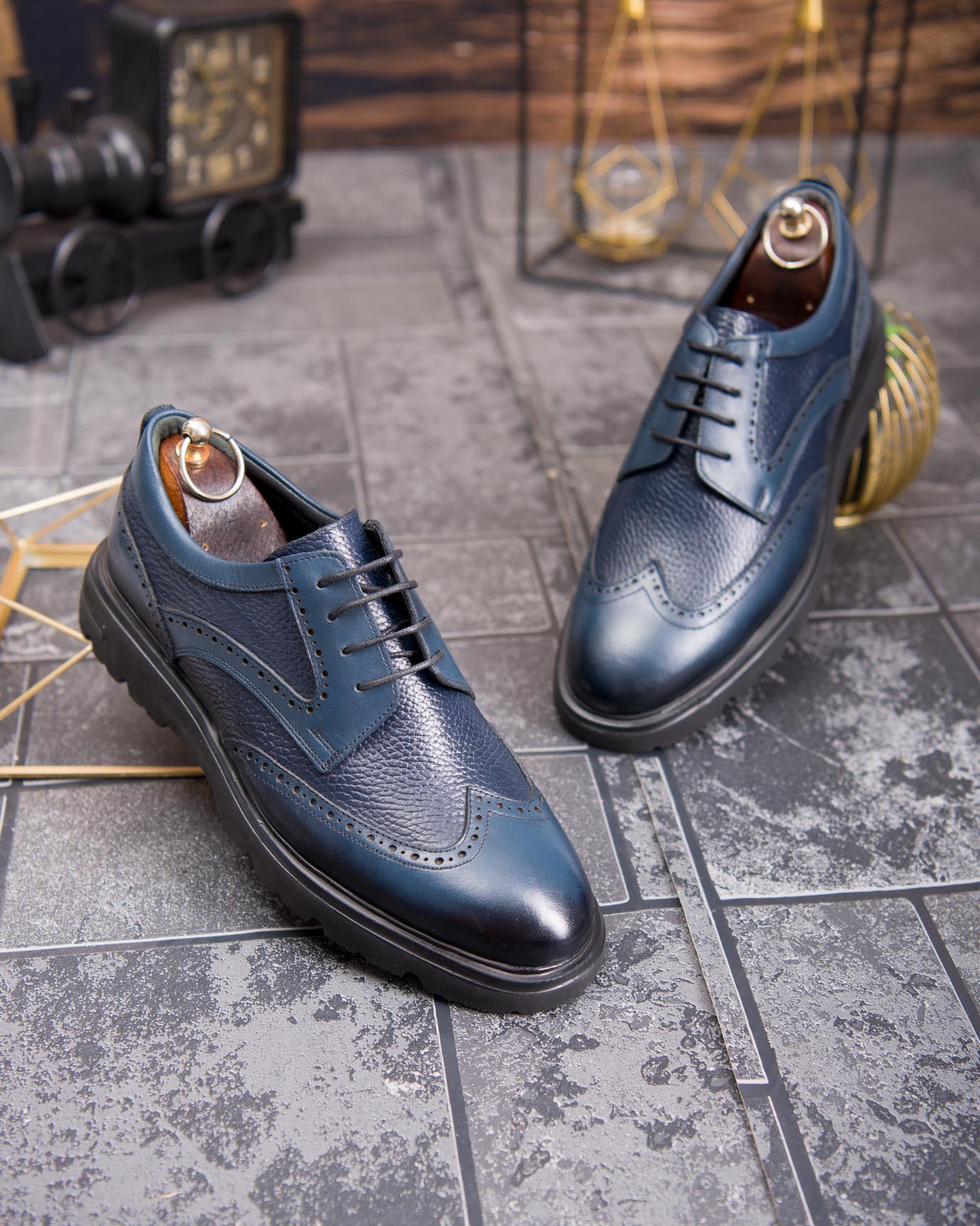 Pantofi bărbătești din piele naturală – Bleumarin cu detalii brogue - P1906 - imagine 5