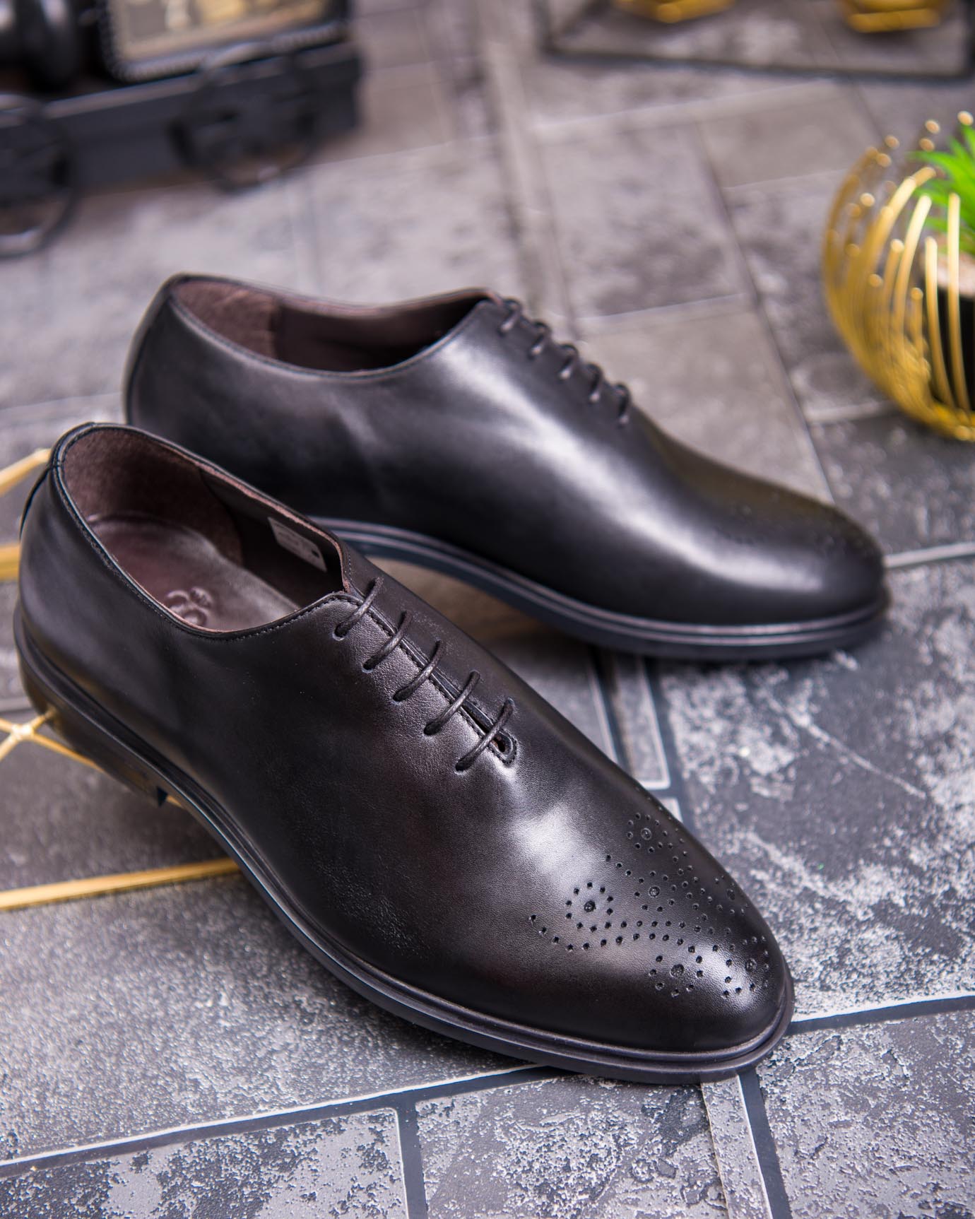 Pantofi de barbati, negri, din piele naturala cu model - P1897 - imagine 4