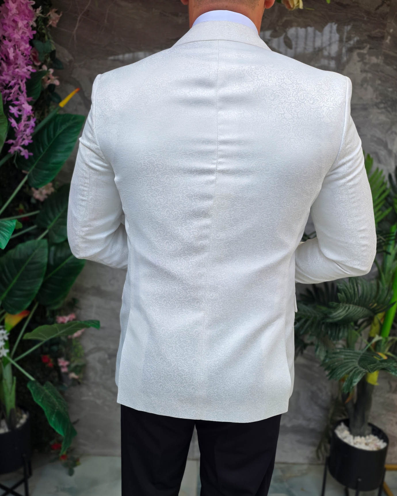 Costum ceremonie Alb/Negru barbati Set: Sacou, Vesta, Pantalon, Papion- C5372 - imagine 6