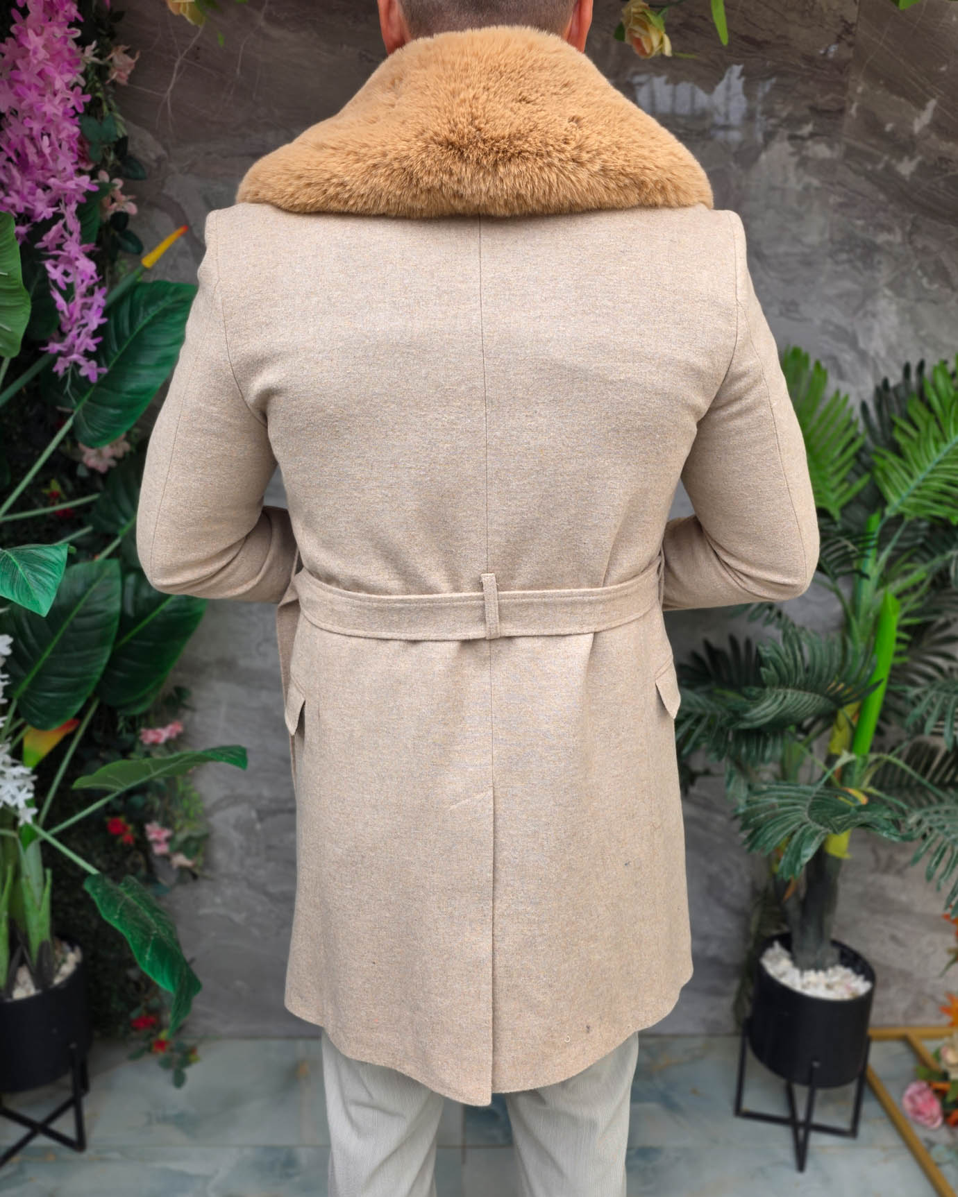 Palton lung bărbătesc bej cu guler din blană crem- PT514 - imagine 6