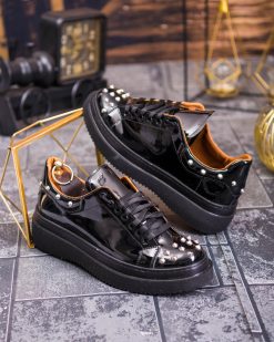 Teniși de bărbați cu talpa înaltă, negri cu tinte– AD876