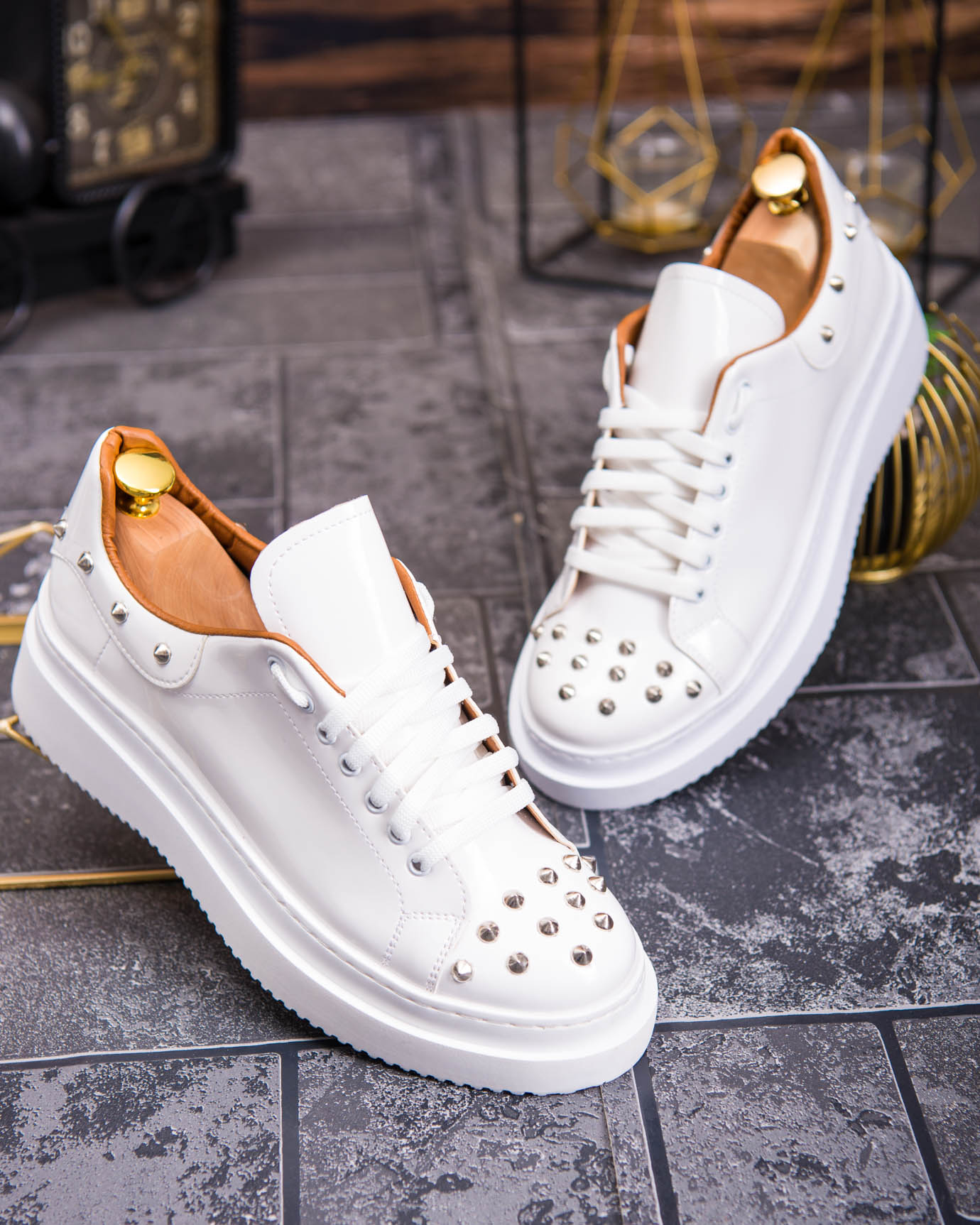 Teniși de bărbați cu talpa înaltă, albi cu tinte– AD877 - imagine 6