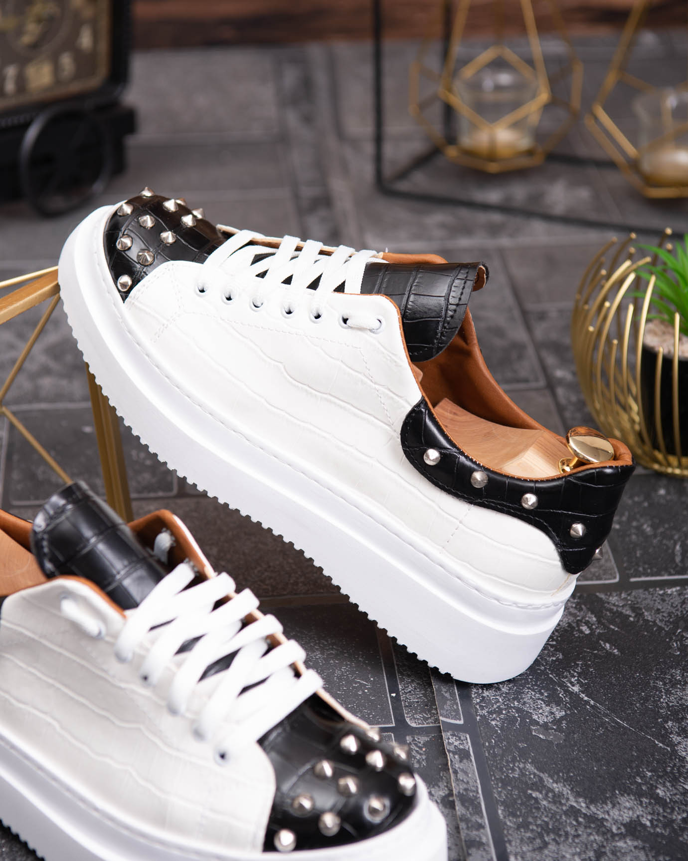 Teniși de bărbați cu talpa înaltă, alb/negru cu tinte– AD878 - imagine 11