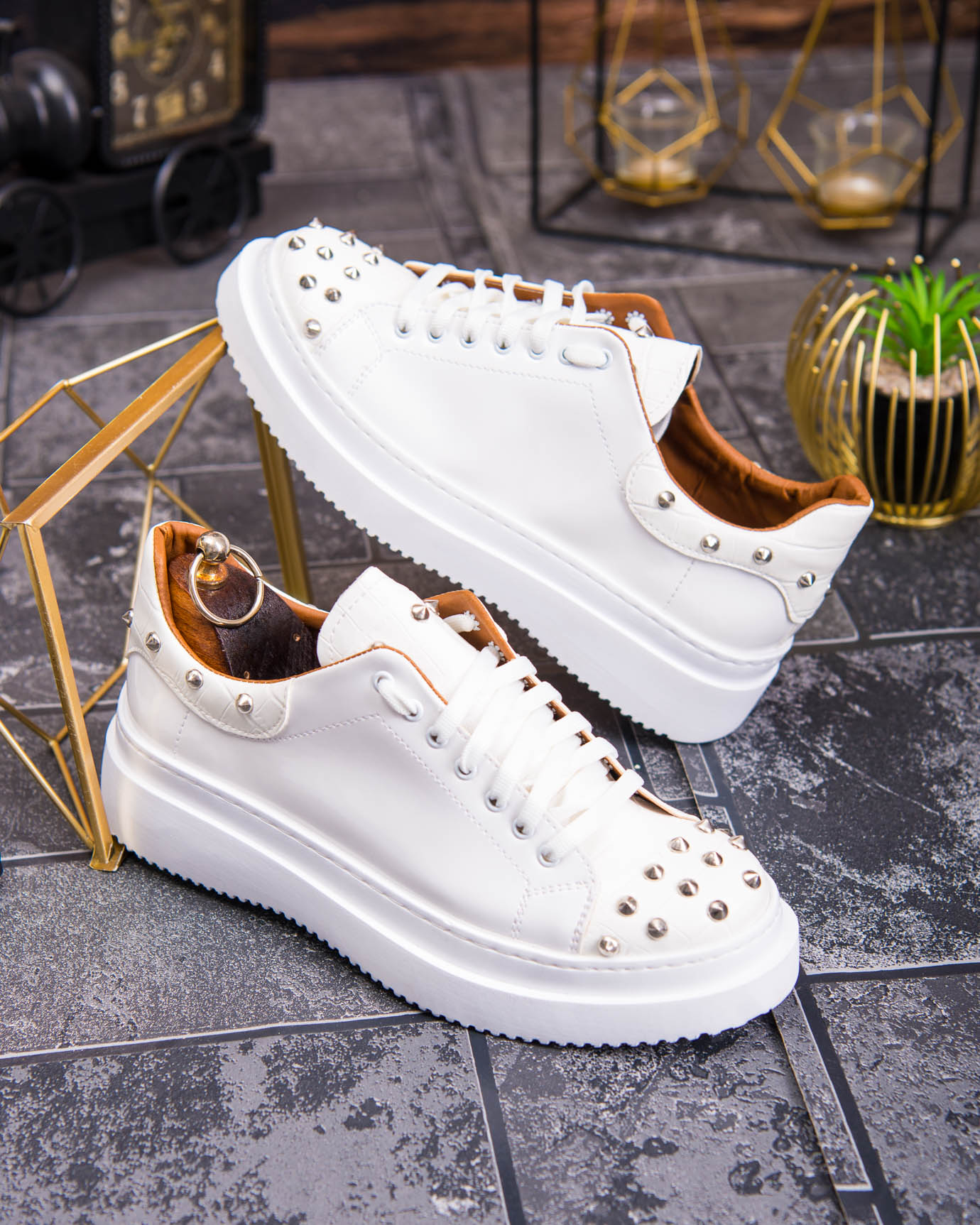 Teniși de bărbați cu talpa înaltă, albi cu tinte– AD875 - imagine 5