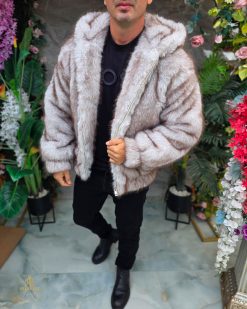 Cojoc de barbati, imblanit, blana bej, slim-fi- GC873