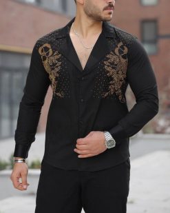 Camasa slim fit de barbati, neagra cu pietre aurii- CM534