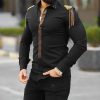 Camasa slim fit de barbati, neagra cu model si tinte aurii- CM543