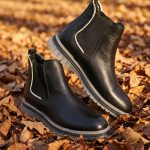 Botas Chelsea para hombre de piel natural – negras con suela gris - GH165