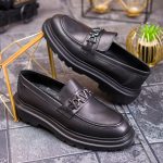 Mocassini da uomo casual, neri, in pelle naturale, suola alta ultraleggera – AD881