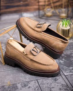 Pantofi Loafers de barbati, bej, din piele naturala intoarsa- P1951