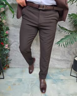 O perspectivă alternativă asupra modelului Pantaloni Maro, elastici, croiala conica - PN863