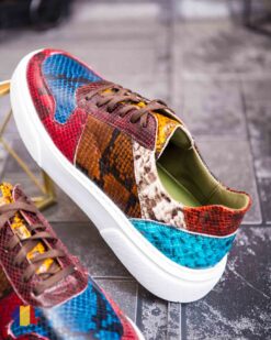 O perspectivă alternativă asupra modelului Sneaker de barbati, multicolor, din piele naturala- P1900