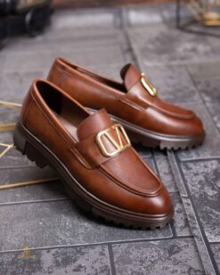O perspectivă alternativă asupra modelului Mocasini de barbati casual, maro, talpa inalta ultra-usoara – AD894