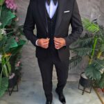 Costum negru Ceremonie, Sacou,Pantalon,Vesta si  Papion- C5412