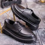 Mocasines informales para hombre, negros con cordones y suela alta ultraligera – AD905