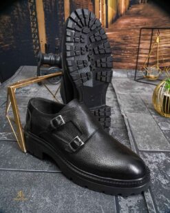 O perspectivă alternativă asupra modelului Pantofi Loafers Reginald, negri, din piele 100% naturala - P1968