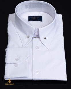 White men's shirt with pin accessory - CR200
