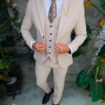 Abito da uomo, color crema: giacca, gilet e pantaloni - C5462