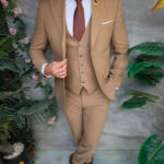 Traje de hombre, corte ajustado, marrón a rayas: chaqueta, chaleco y pantalón - C5514