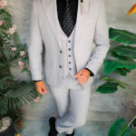 Traje de hombre, corte ajustado, gris a rayas: chaqueta, chaleco y pantalón - C5517
