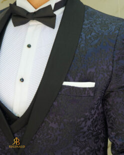 Una visione alternativa del Costum Bleumarin cu Negru, imprimeu 3D, NAS/MIRE, Sacou,Vesta, Pantalon, Papion- C5485