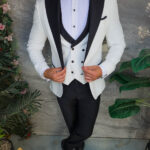 Abito bianco e nero, NAS/MIRE, giacca, gilet, pantaloni, papillon - C5482