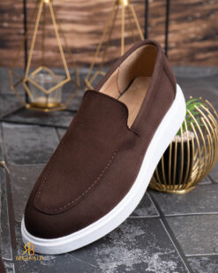 O perspectivă alternativă asupra modelului Mocasini de barbati casual, maro, talpa inalta ultra-usoara – AD932
