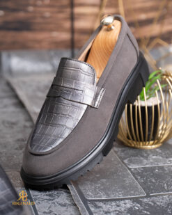O perspectivă alternativă asupra modelului Mocasini de barbati casual, gri, talpa neagra inalta ultra-usoara – AD946