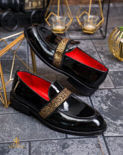 Pantofi Loafers de bărbați din piele naturala,Premium, Negru lacuit cu strasuri- P2012