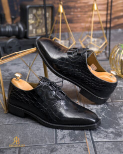 Pantofi de barbati, negri, din piele naturala cu model croc- P2009
