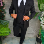 Costum negru NAS/MIRE, Sacou, Pantalon, Vesta, Cravata- C5550