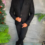 Traje negro con bordado 3D, NAS/MIRE, chaqueta, pantalón, pajarita - C5545