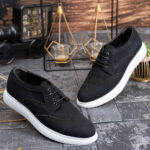 Mocassini casual da uomo, neri con lacci, suola alta ultraleggera – AD958