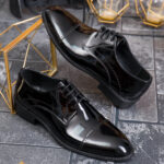 Scarpe da uomo, nere, verniciate, in pelle naturale - P2062