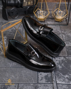 Pantofi Loafers Reginald, negri- lacuiti, din piele 100% naturala - P2068