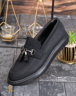 O perspectivă alternativă asupra modelului Mocasini de barbati casual, negri, talpa inalta ultra-usoara – AD955